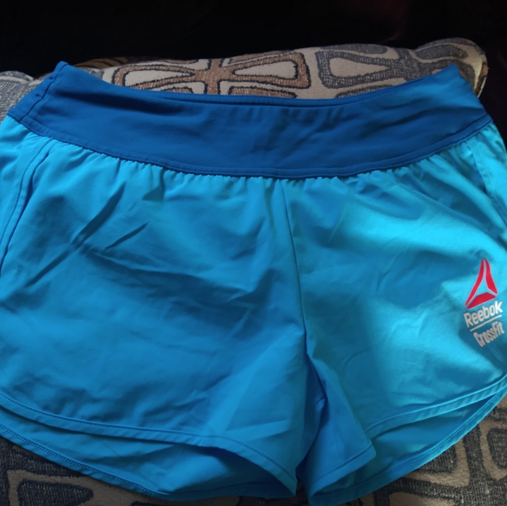 Exercise clothes - Picture 2 of 2